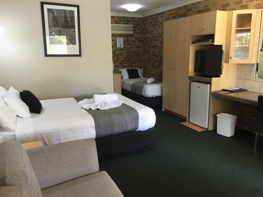 Country Gardens Motor Inn Toowoomba Exterior foto